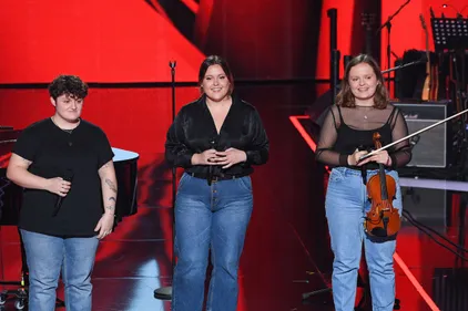 The Voice : Le trio "Pottok on the Sofa" participera aux K.O...